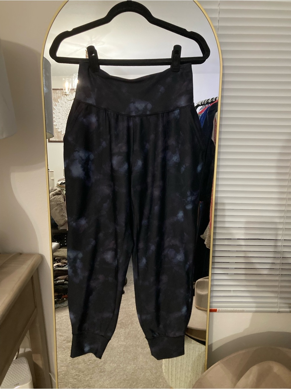 Old Navy Black and Gray Tie-Dye Jogger Pants